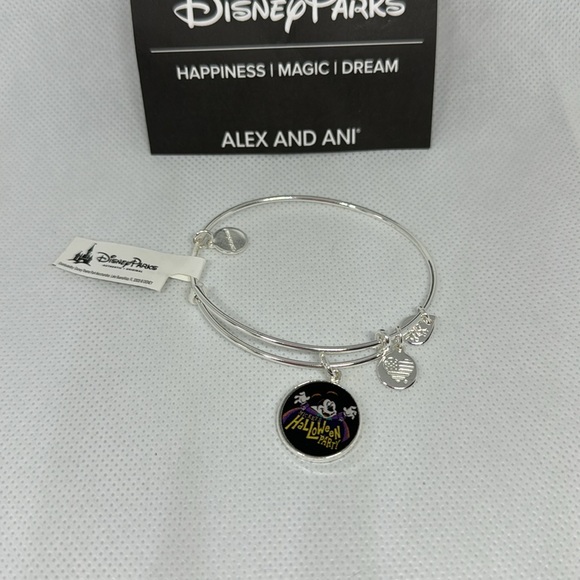 Alex and Ani Disney 2017 Mickey's Halloween Party Charm Bangle - Picture 3 of 4